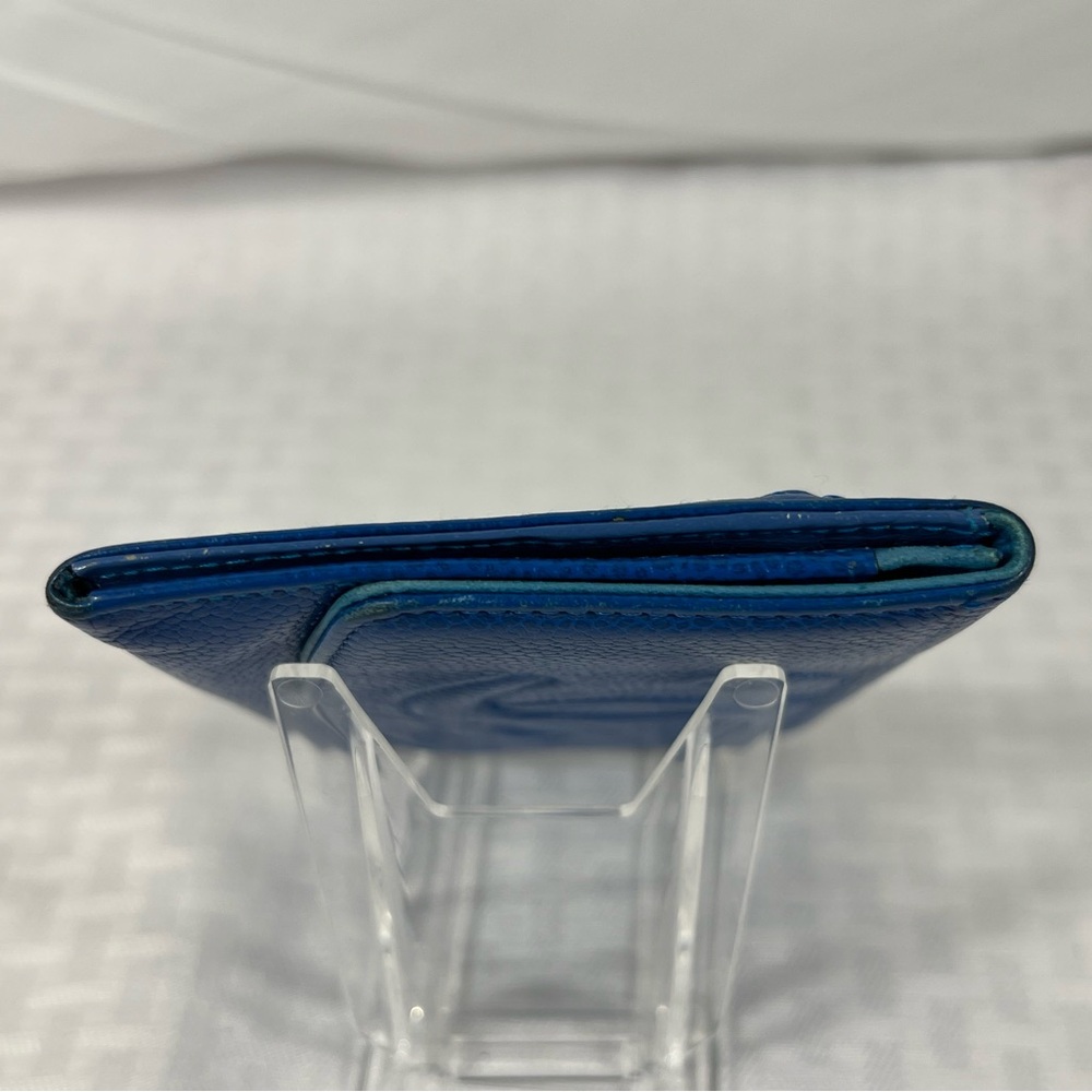 1003: Chanel Vintage Blue Caviar Leather CC Bifold Wallet – Made in France - Picture 4 of 14